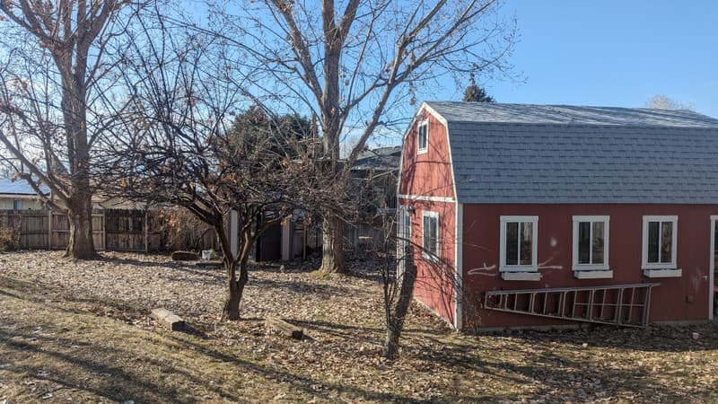 Pleasant Grove House: 117 N 1185 E