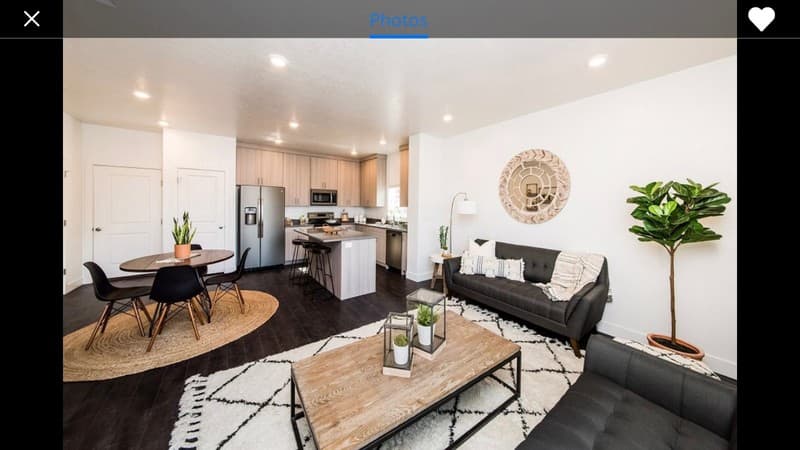 Providence Townhome: 419 W 65 S