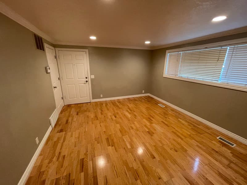 Salt Lake City Apartment: 1122 S Lake St