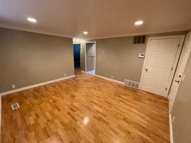 Salt Lake City Apartment: 1122 S Lake St