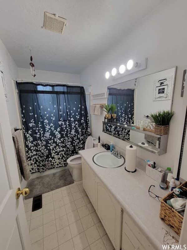 Springville Townhome: 844 S Artistic Cir