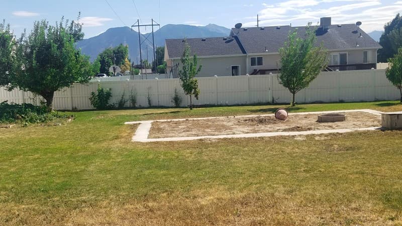Mapleton Multiplex: 949 W 1800 N