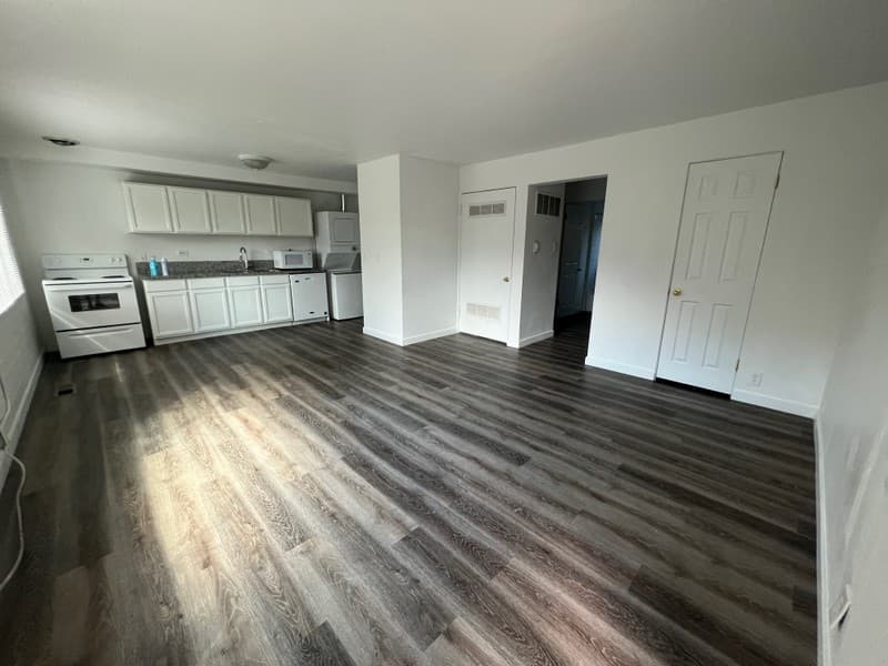 Salt Lake City Apartment: 860 E 500 S