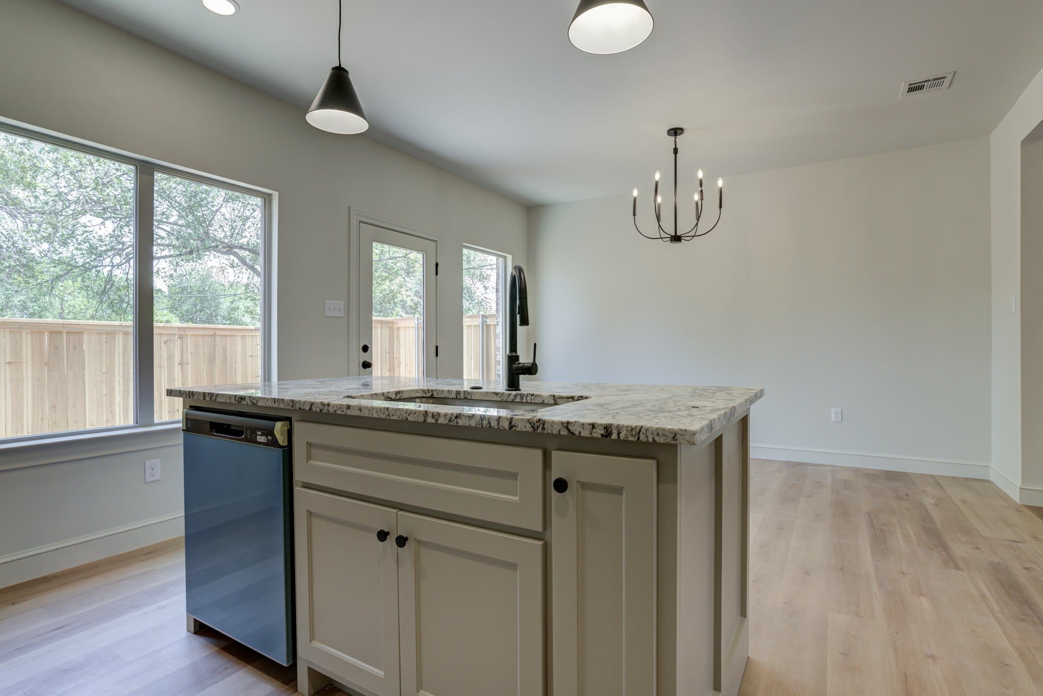 Lubbock Townhome: 2405 Joliet
