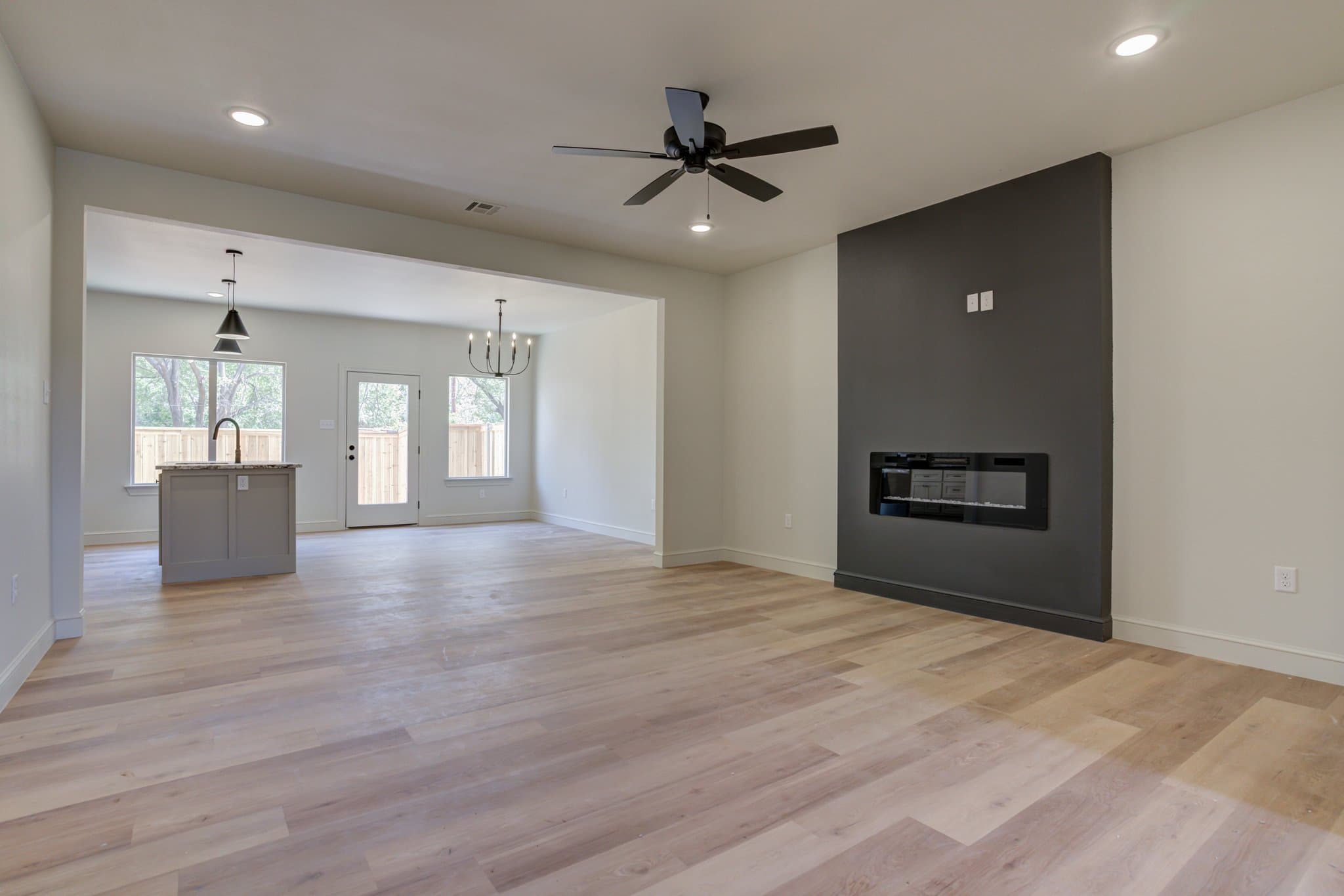Lubbock Townhome: 2405 Joliet