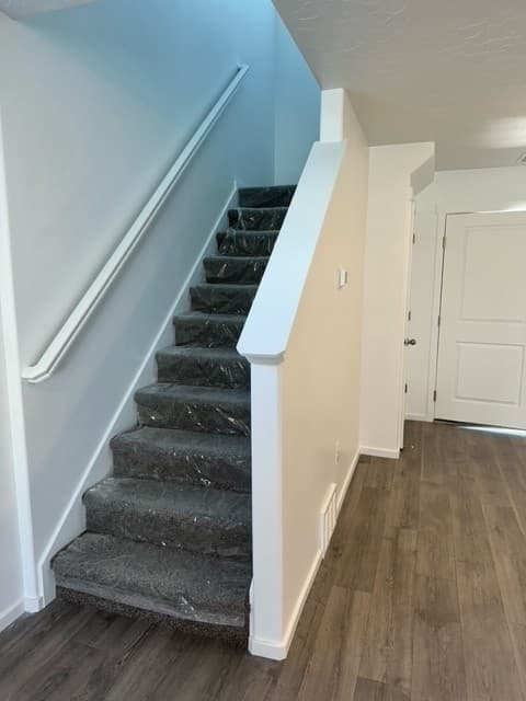 Saratoga Springs Townhome: 253 N Portside Ln