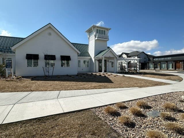 Saratoga Springs Townhome: 253 N Portside Ln