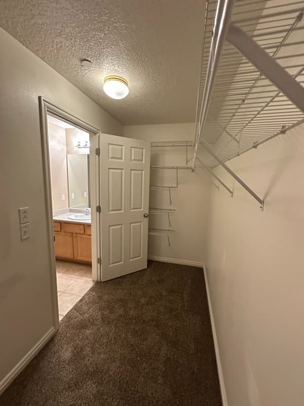 Saratoga Springs Condo: 160 W Daybreak Ln