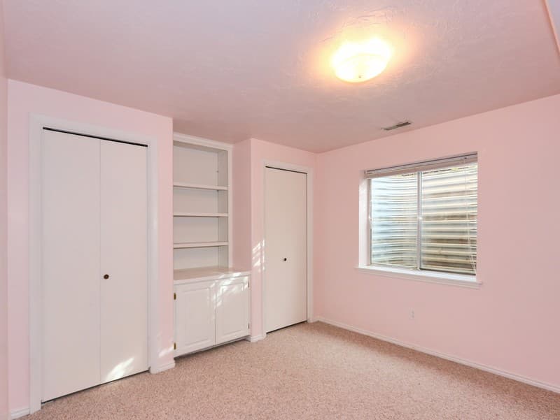 Sandy House: 11567 S Lexington Hills Cir