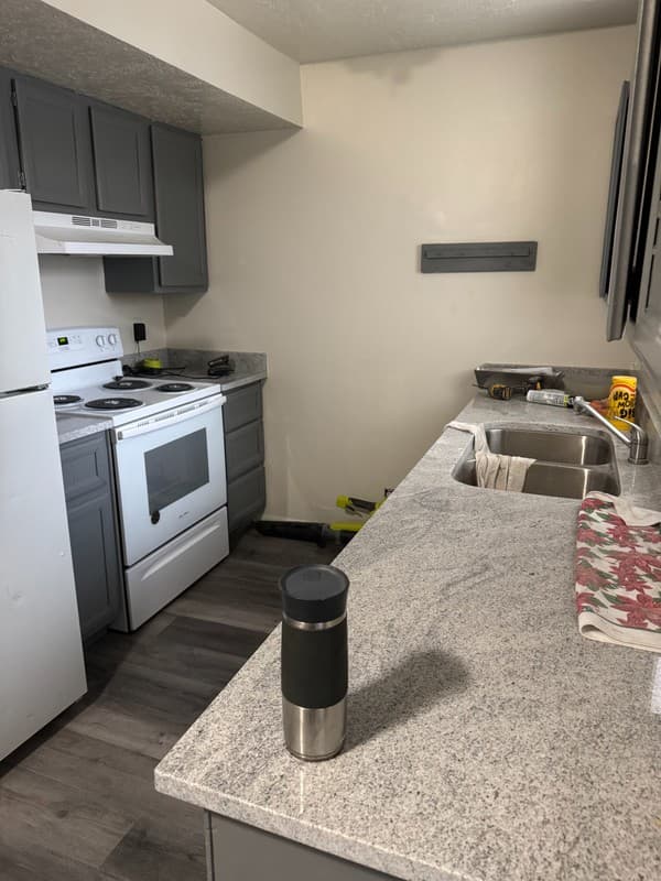 Magna Townhome: 3118 S Spencer Ave