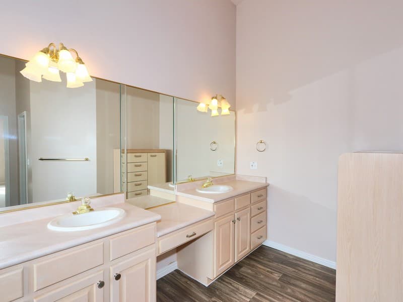 Sandy House: 11567 S Lexington Hills Cir