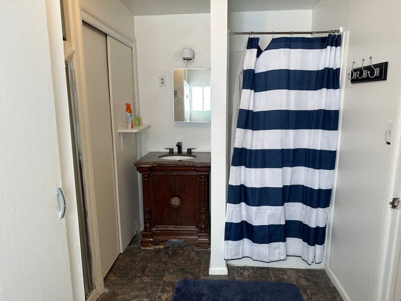 Huntington House: 380 N 200 W