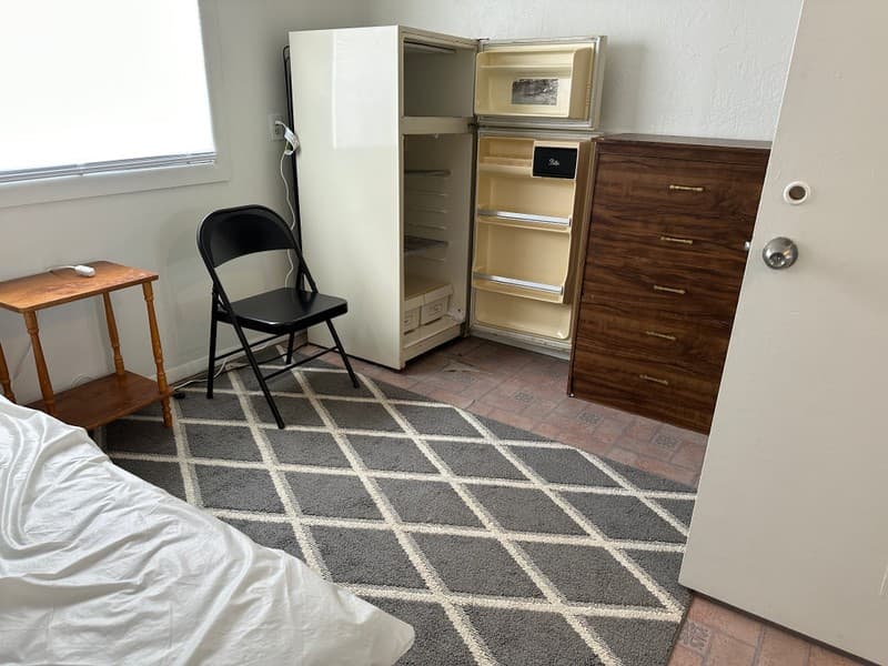Huntington House: 380 N 200 W