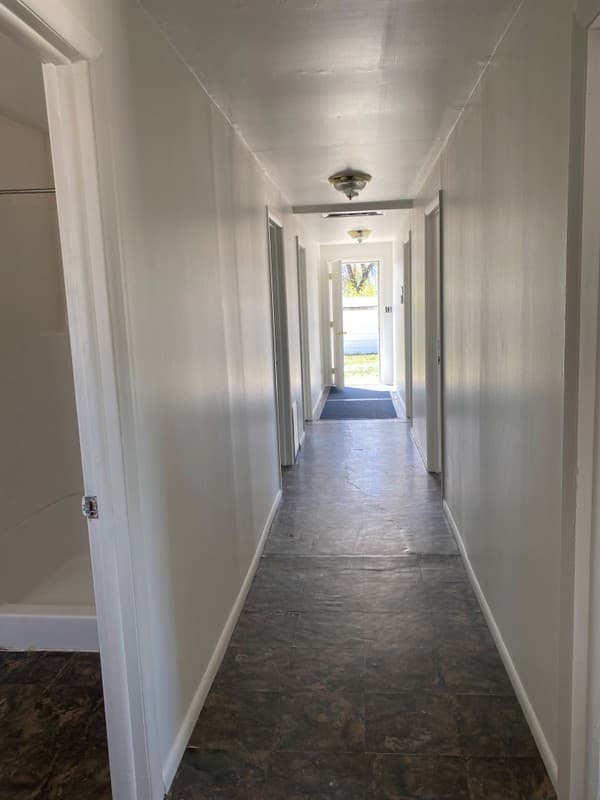 Huntington House: 380 N 200 W