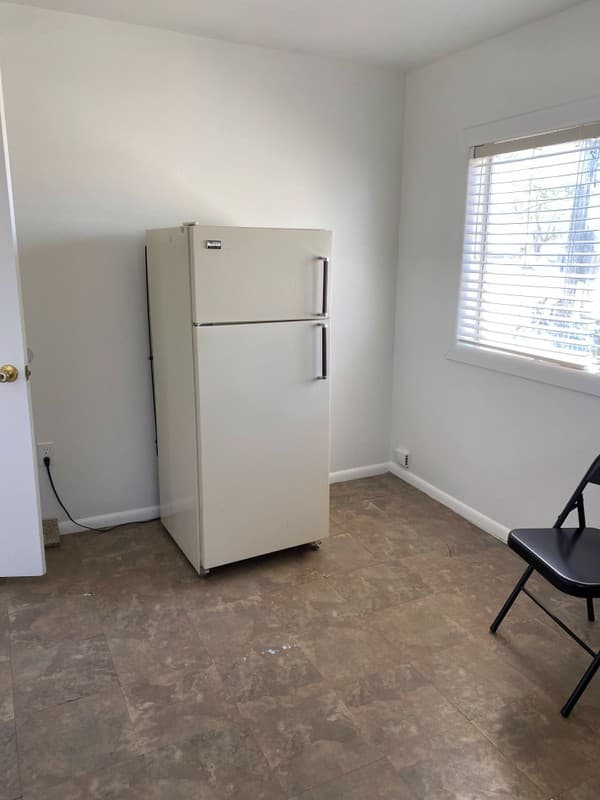 Huntington House: 380 N 200 W