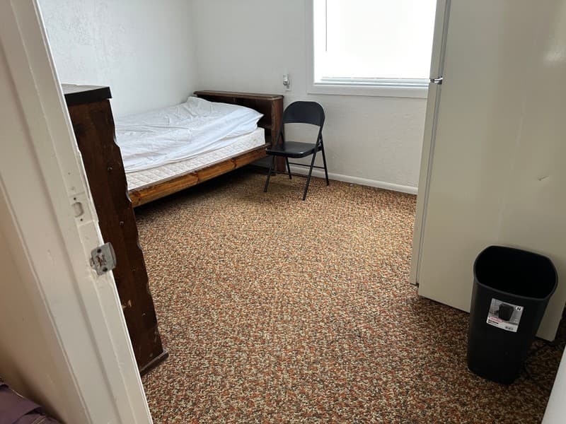 Huntington House: 380 N 200 W