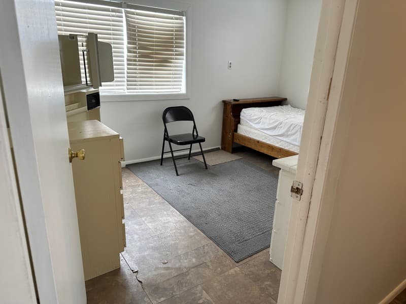 Huntington House: 380 N 200 W