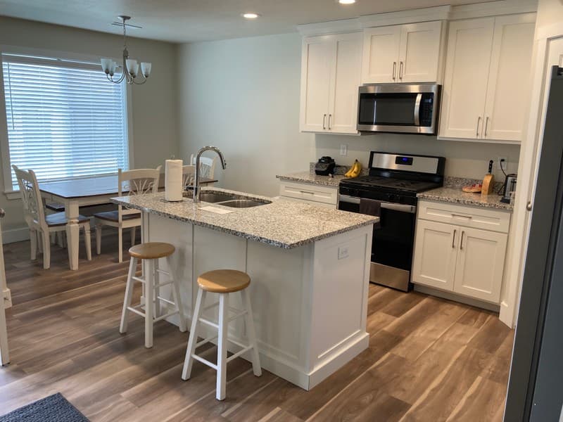 North Logan Single Room: 2025 N 380 E