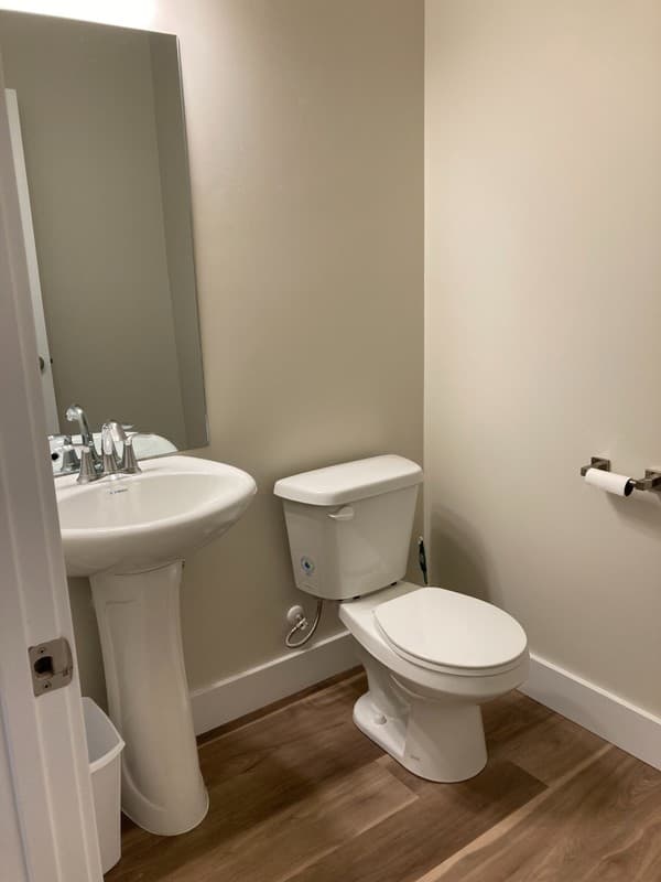 North Logan Single Room: 2025 N 380 E