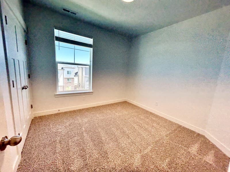 Riverton Condo: 13713 S Hanley Ln