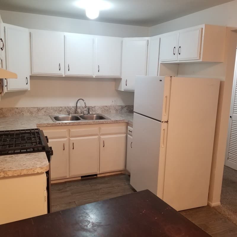 Washington Terrace Apartment: 4807 S 350 E