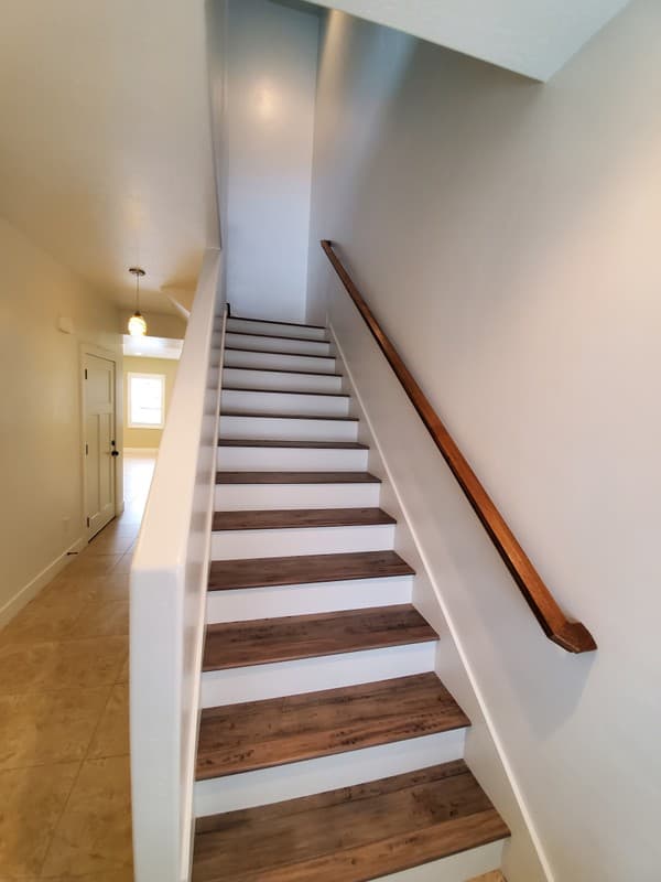 Bountiful Townhome: 2091 Orchard Pines Loop