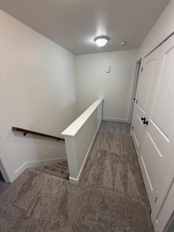 Farmington House: 1427 W South Paddock Dr