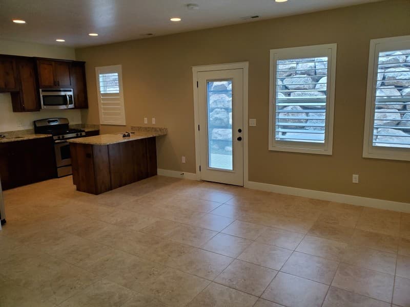 Bountiful Townhome: 2091 Orchard Pines Loop