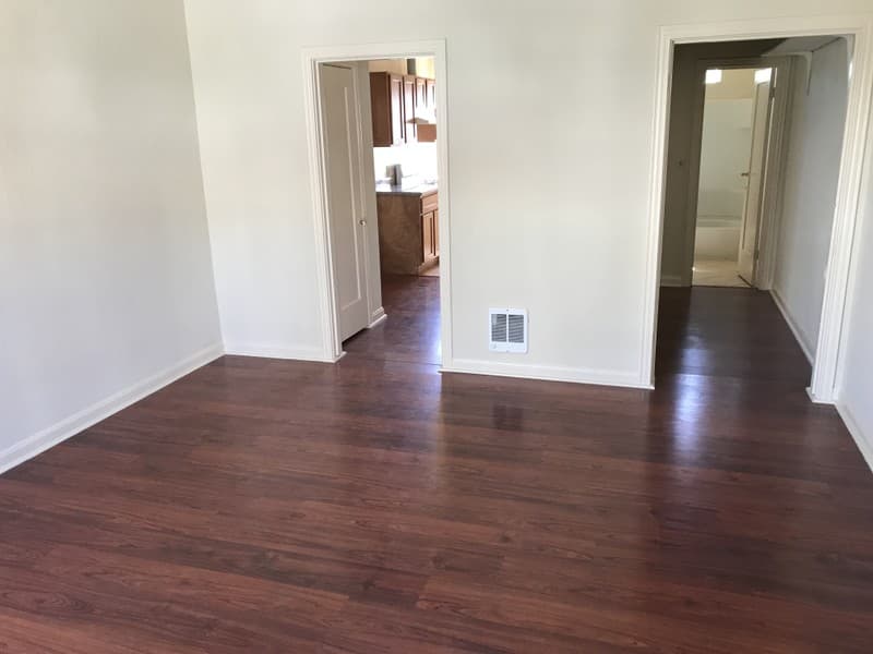 Oakland Apartment: 1729 Seminary Ave