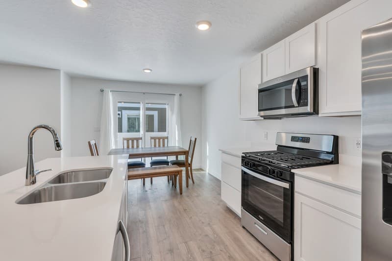 Provo Single Room: 642 W 1870 S