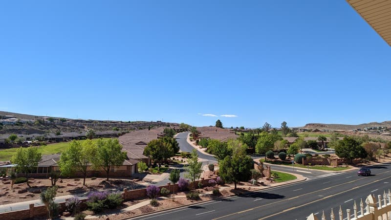 Saint George House: 695 Crystal Dr