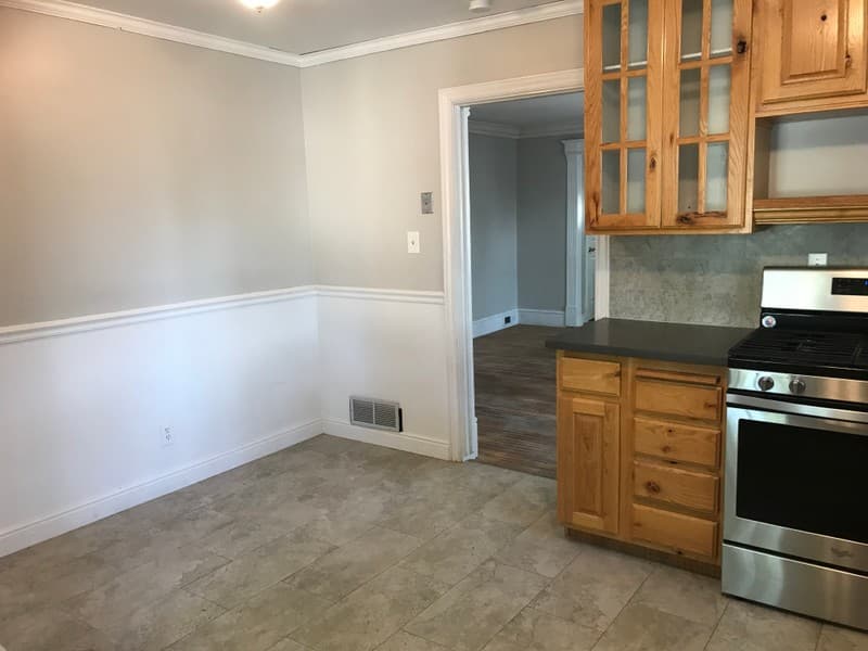 American Fork House: 525 N 300 E