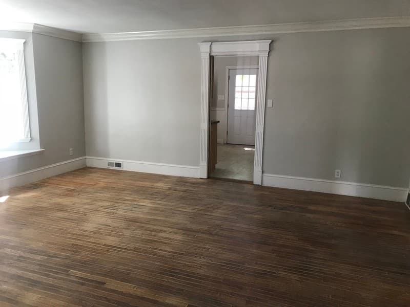 American Fork House: 525 N 300 E