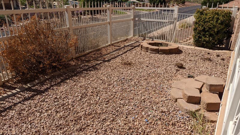 Saint George House: 695 Crystal Dr