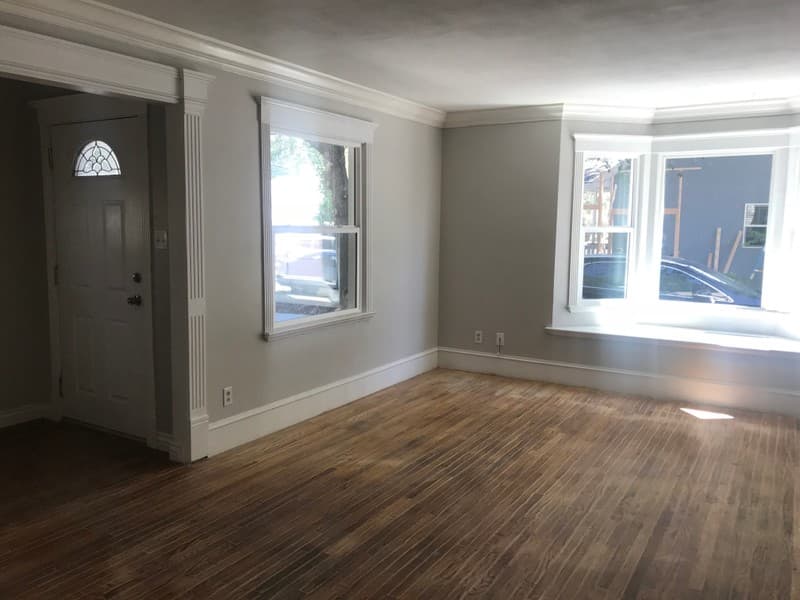 American Fork House: 525 N 300 E