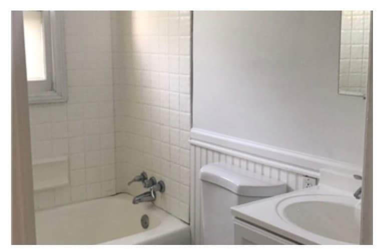 American Fork House: 525 N 300 E