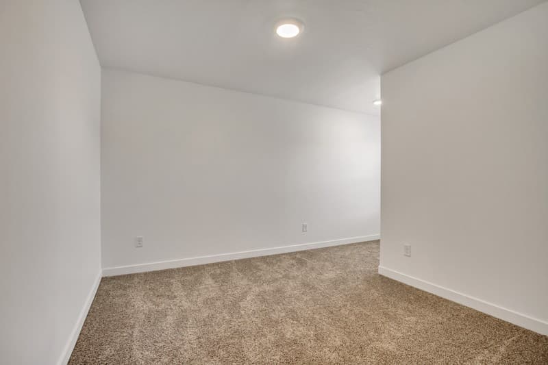 Magna Townhome: 8494 W Beckville Dr