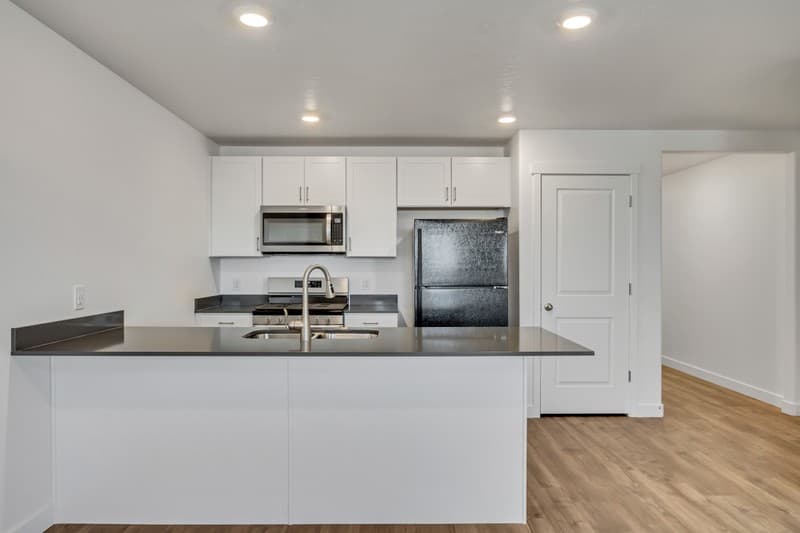 Magna Townhome: 8494 W Beckville Dr