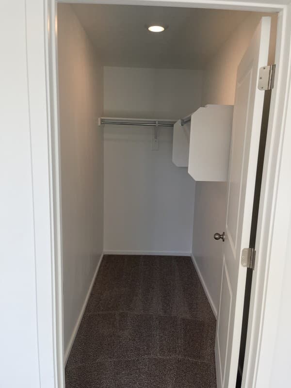 Saratoga Springs Townhome: 932 E Manifest Ln