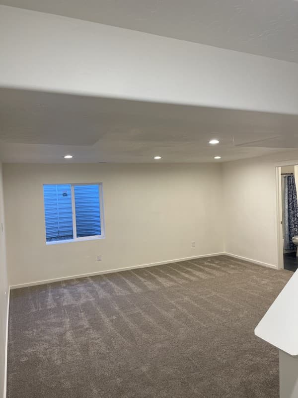 Saratoga Springs Townhome: 932 E Manifest Ln