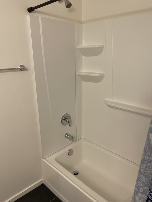 Saratoga Springs Townhome: 932 E Manifest Ln