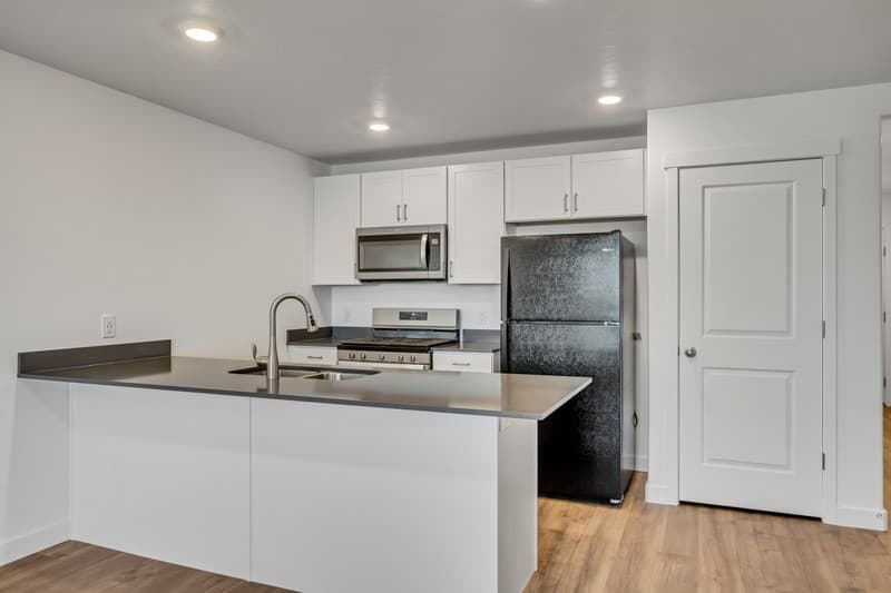 Magna Townhome: 8494 W Beckville Dr