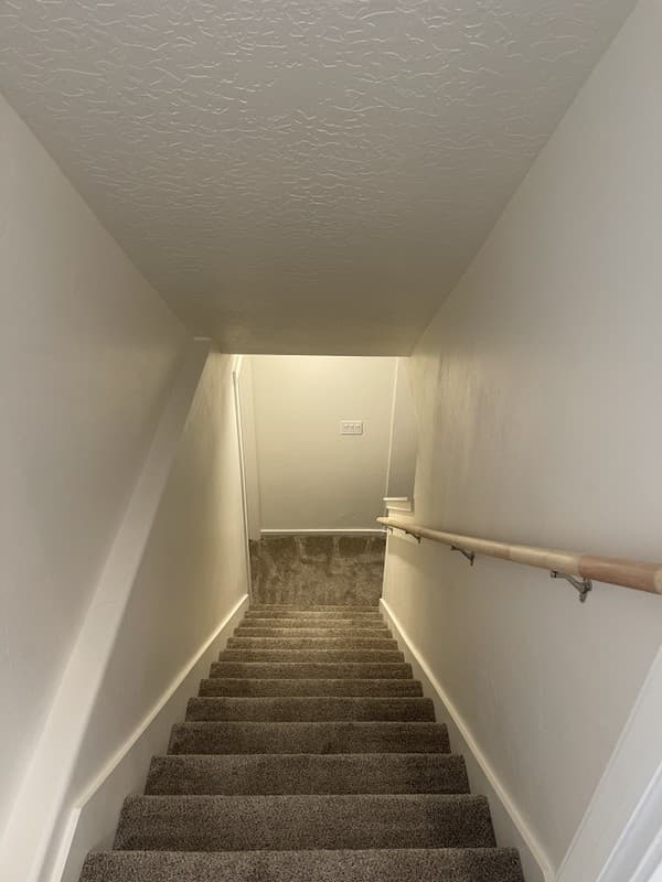 Saratoga Springs Townhome: 932 E Manifest Ln