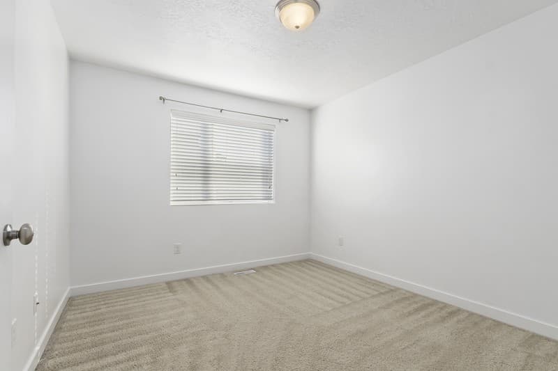 Herriman Townhome: 5332 W Solafax Ln