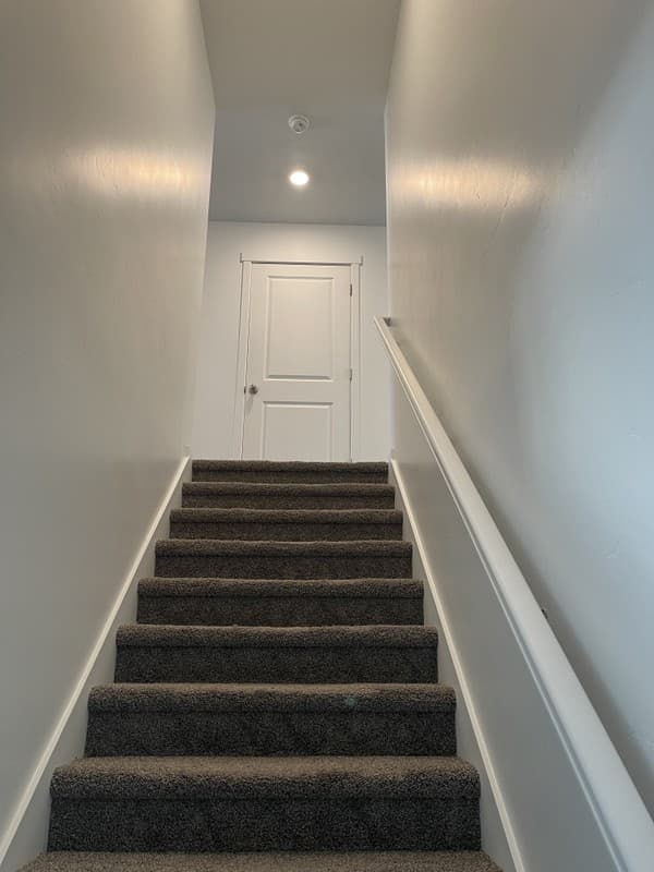 Saratoga Springs Townhome: 932 E Manifest Ln