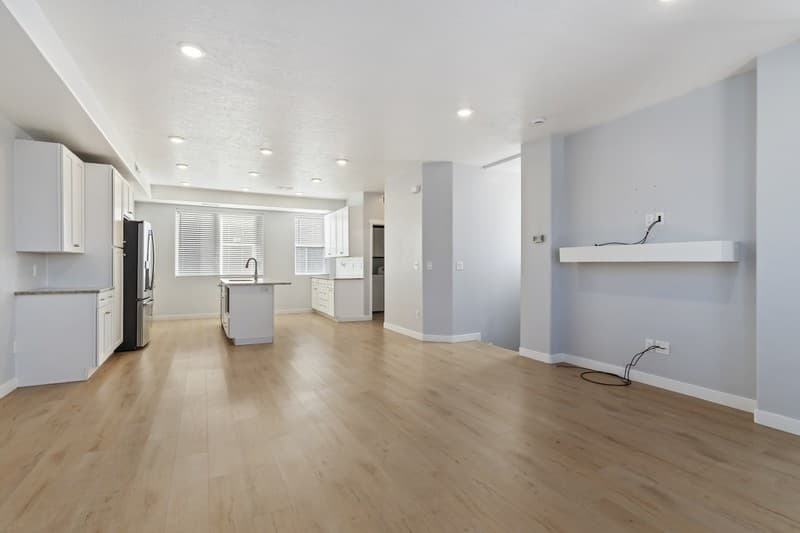 Herriman Townhome: 5332 W Solafax Ln
