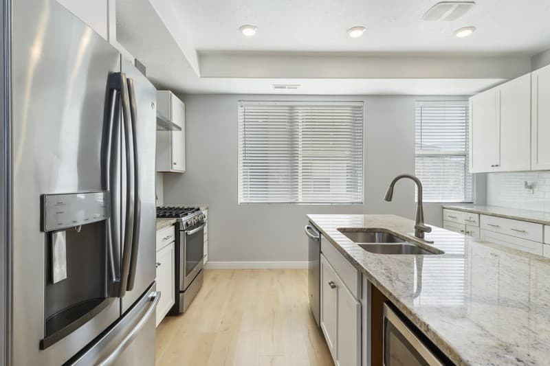 Herriman Townhome: 5332 W Solafax Ln