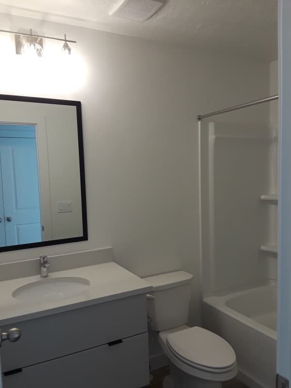 Bountiful Townhome: 3371 S Orchard Dr