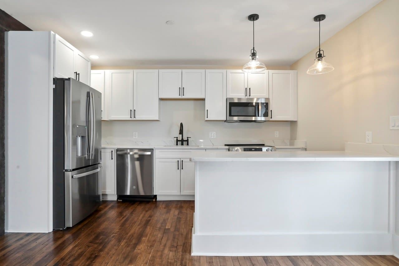 Charles Town Apartment: 302 N Mildred St