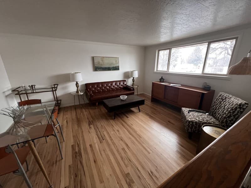 Salt Lake City House: 1291 E 6200 S